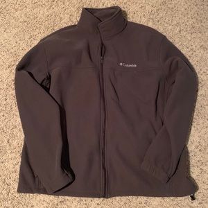 Men’s Columbia fleece jacket